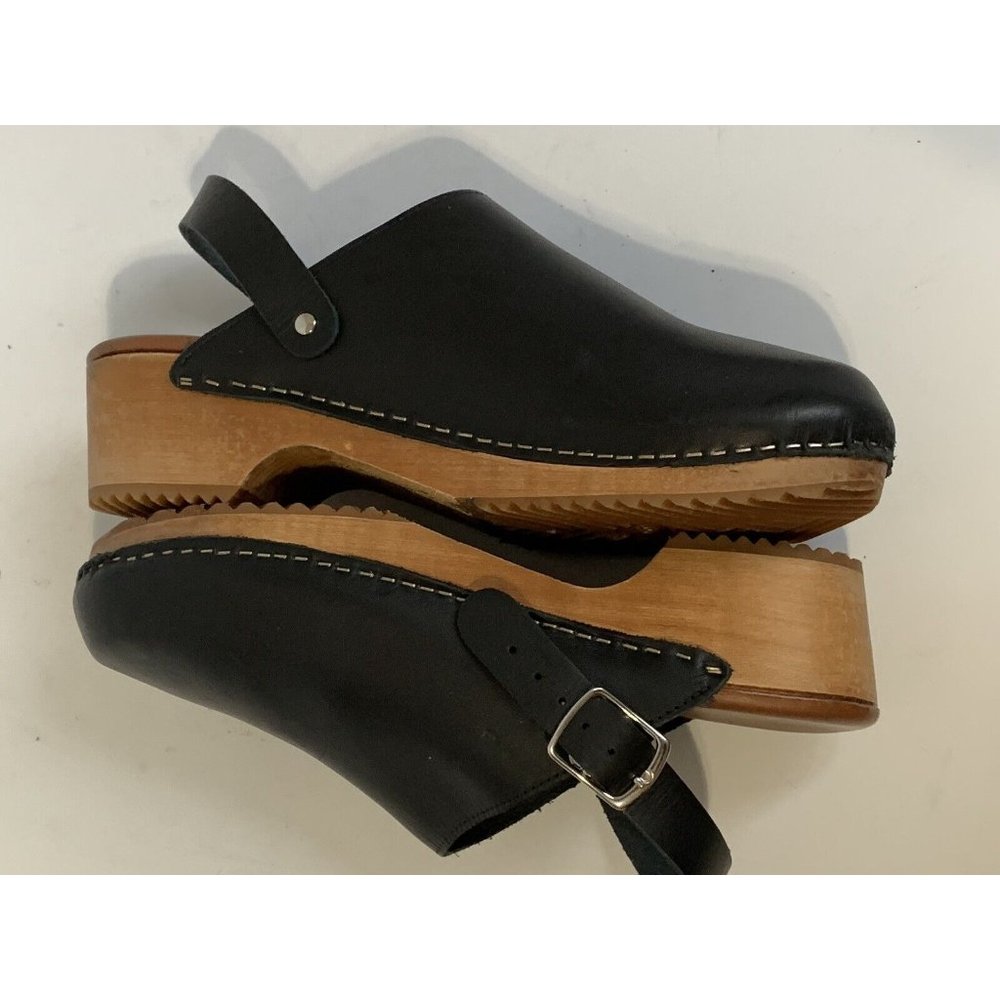 A/Anthropologie Black Leather Wood Heel CLASSIC Stapled Clogs Mules 40 US 8.5 - Picture 5 of 10